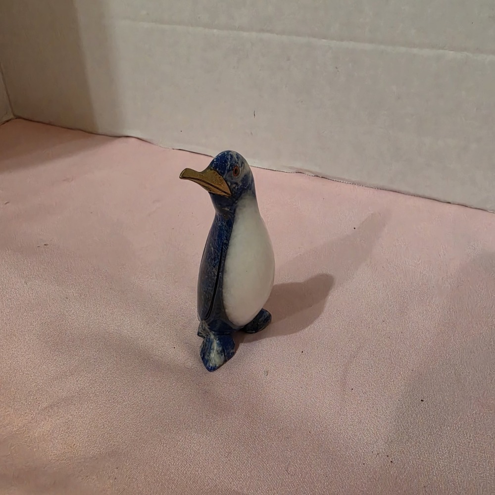 Carved Lapis Lazuli Penguin Figurine with White Onyx Belly and Brass Beak 2.1" - Picture 9 of 9